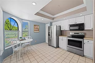 557 Serendipity Dr, Naples, FL 34108 - Photo 10