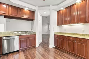 1121 Van Loon Commons Cir, Cape Coral, FL 33909 - Photo 8