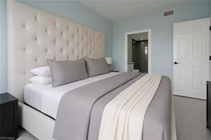 1320 Henley St, Naples, FL 34105 - Photo 12