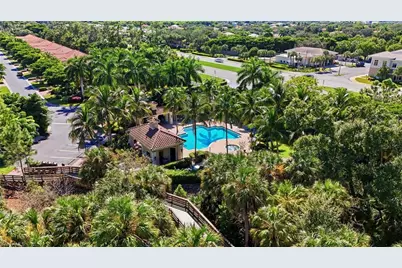 10032 Montevina Dr, Estero, FL 33928 - Photo 44