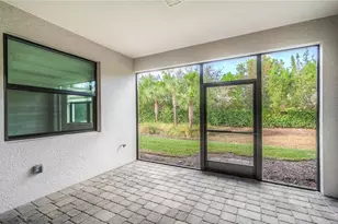 12965 Pembroke Dr, Naples, FL 34105 - Photo 12