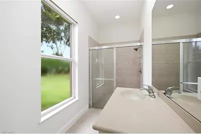 24924 Fairwinds Ln, Bonita Springs, FL 34135 - Photo 38