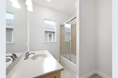24924 Fairwinds Ln, Bonita Springs, FL 34135 - Photo 34
