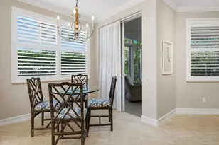 905 Carrick Bend Cir, Naples, FL 34110 - Photo 20