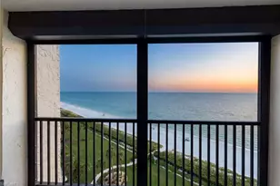 10951 Gulf Shore Dr, Naples, FL 34108 - Photo 18