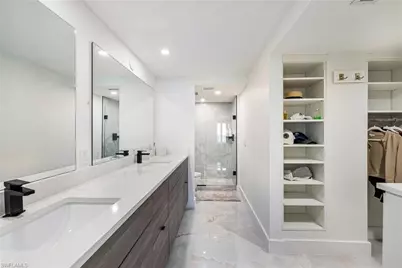 10951 Gulf Shore Dr #904, Naples, FL 34108 - Photo 12