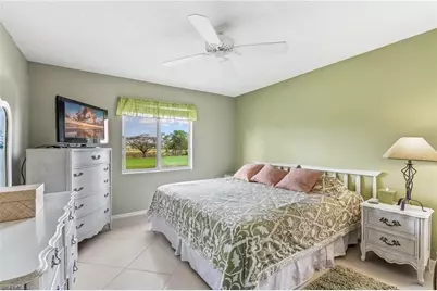 534 Augusta Blvd #E204, Naples, FL 34113 - Photo 6