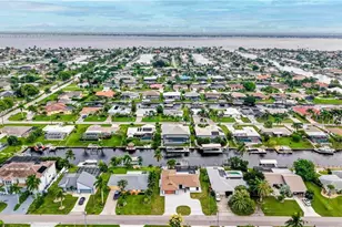 3417 SE 17th Pl, Cape Coral, FL 33904 - Photo 38