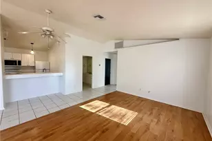 27501 Playa Del Rey Ln, Bonita Springs, FL 34135 - Photo 4