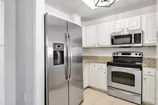 201 Arbor Lake Dr, Naples, FL 34110 - Photo 6