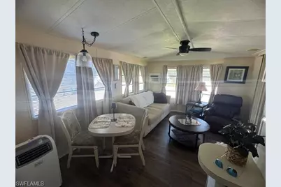 11 Zircon Dr, Naples, FL 34114 - Photo 2