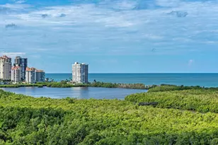 6001 Pelican Bay Blvd, Naples, FL 34108 - Photo 30