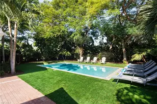 339 4th Ave N, Naples, FL 34102 - Photo 40