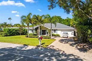 339 4th Ave N, Naples, FL 34102 - Photo 34