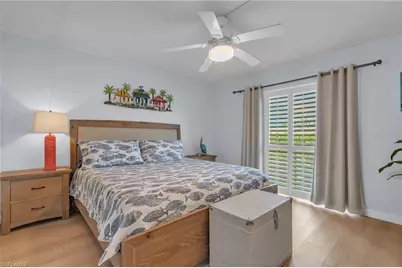 2064 Alamanda Dr #7, Naples, FL 34102 - Photo 4