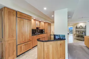 1275 Gulf Shore Blvd N, Naples, FL 34102 - Photo 18