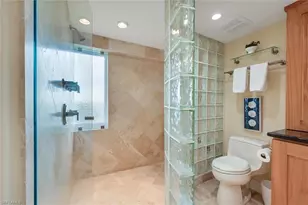 1275 Gulf Shore Blvd N, Naples, FL 34102 - Photo 14