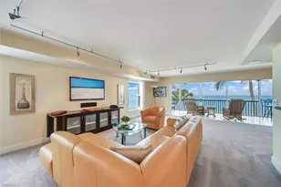 1275 Gulf Shore Blvd N, Naples, FL 34102 - Photo 10