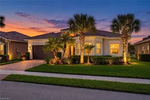 6574 Monterey Point, Naples, FL 34105 - Photo 4