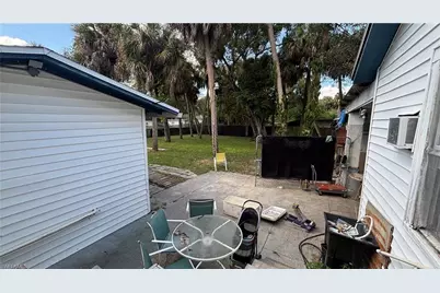 218 Labelle Ave, Fort Myers, FL 33905 - Photo 20