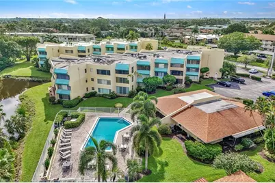955 Palm View Dr #307, Naples, FL 34110 - Photo 1