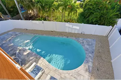 118 Fairweather Ln, Fort Myers Beach, FL 33931 - Photo 26