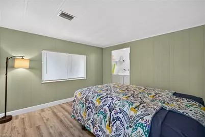 125 Kim Dr, Naples, FL 34104 - Photo 18