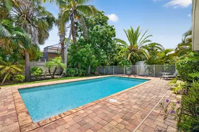 559/563 105th Ave N, Naples, FL 34108 - Photo 14