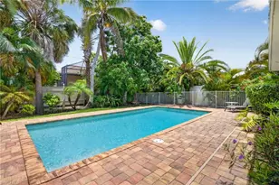 559/563 105th Ave N, Naples, FL 34108 - Photo 14