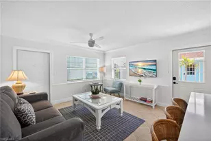 559/563 105th Ave N, Naples, FL 34108 - Photo 4