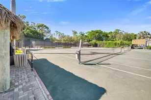 270 Naples Cove Dr, Naples, FL 34110 - Photo 16