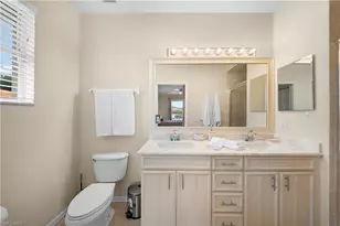 320 Robin Hood Cir, Naples, FL 34104 - Photo 20