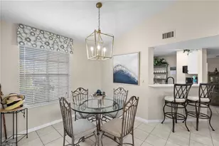 153 Bristol Ln, Naples, FL 34112 - Photo 6