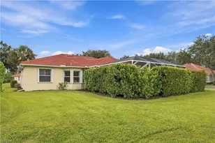 3899 Aurora Ct, Naples, FL 34116 - Photo 10
