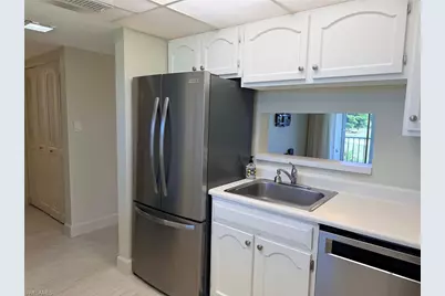 1624 Pine Valley Dr #319, Fort Myers, FL 33907 - Photo 2