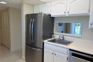 1624 Pine Valley Dr, Fort Myers, FL 33907 - Photo 2