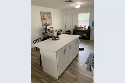 3687 Seagrape Ave, Naples, FL 34104 - Photo 16