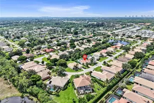 24921 Divot Dr, Bonita Springs, FL 34135 - Photo 22