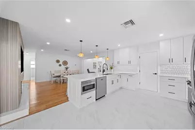 458 Quail Dr, Marco Island, FL 34145 - Photo 10