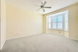 8605 Naples Heritage Dr, Naples, FL 34112 - Photo 16