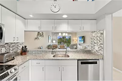 7340 Coventry Ct #818, Naples, FL 34104 - Photo 10