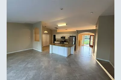 330 12th St SE, Naples, FL 34117 - Photo 8
