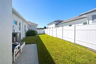 553 106th Ave N, Naples, FL 34108 - Photo 44