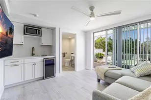 295 Grande Way, Naples, FL 34110 - Photo 38