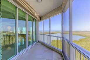 295 Grande Way, Naples, FL 34110 - Photo 32