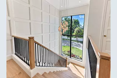9100 Vanderbilt Dr, Naples, FL 34108 - Photo 20