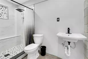 4764 Pembrooke Ln, Bonita Springs, FL 34134 - Photo 24