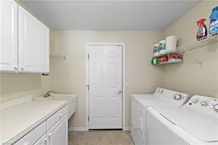 10083 Colonial Country Club Blvd, Fort Myers, FL 33913 - Photo 26