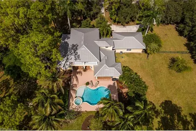 6320 English Oaks Ln, Naples, FL 34119 - Photo 32