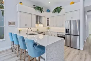 8556 Peppertree Way, Naples, FL 34114 - Photo 2